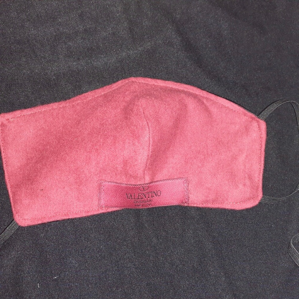 🆕 Valentino Duster Bag Mask - Red - Picture 2 of 6